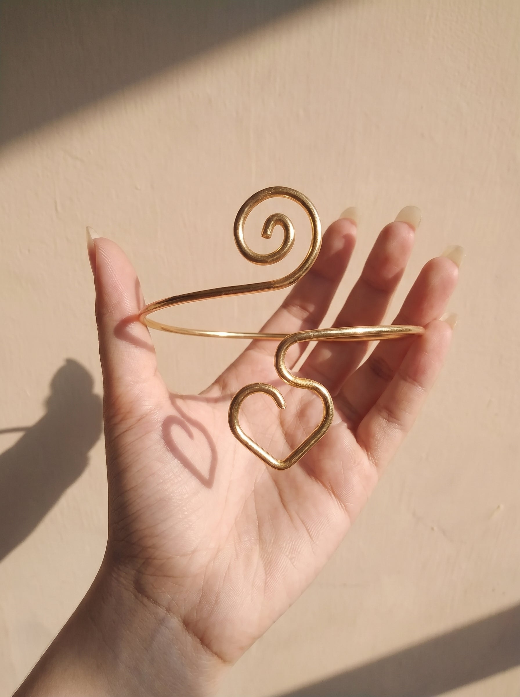 Arm cuff- heart