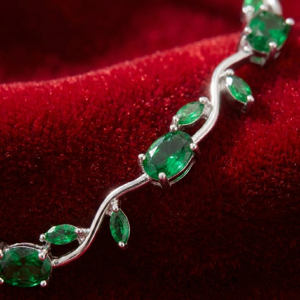 Tulip Bracelet Green color