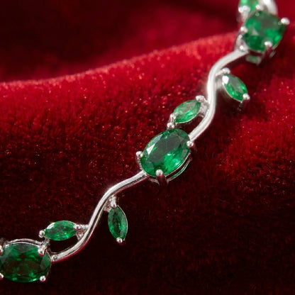 Tulip Bracelet Green color