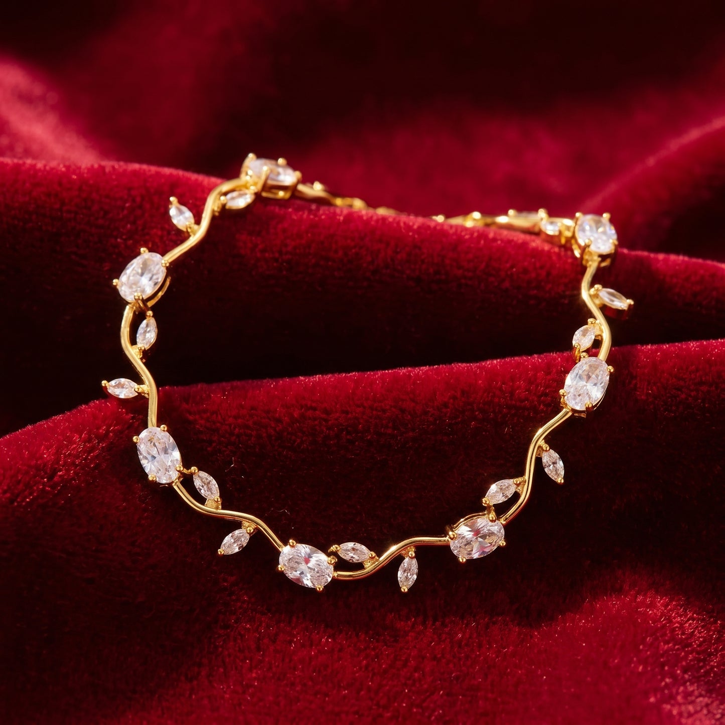 Tulip Bracelet white color